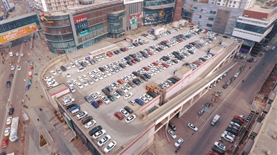 沈阳老旧居民小区周边将增设夜间临时停车带