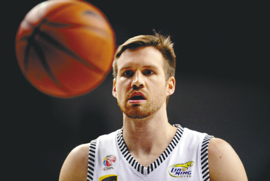 辽篮确认放弃兰多夫 新外援标准堪比布拉切