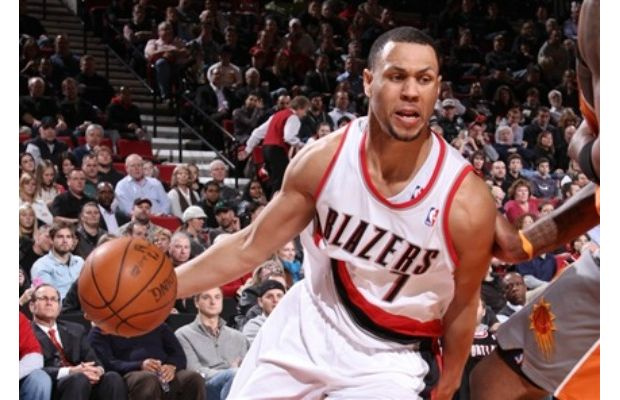 NBA十大伤不起:姚明脆膝携手 黄曼巴居首