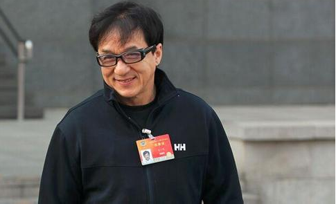 吃了吐!成龙反悔裸捐亿万家财尽数留给房祖