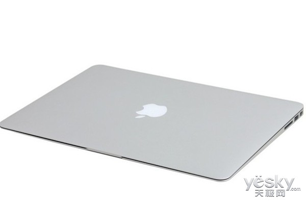 Macbook12寸沿用乔布斯偏执 过分超前惹争