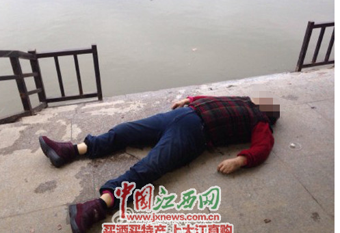 女子为求死反复四次跳江终死亡:活着没意思