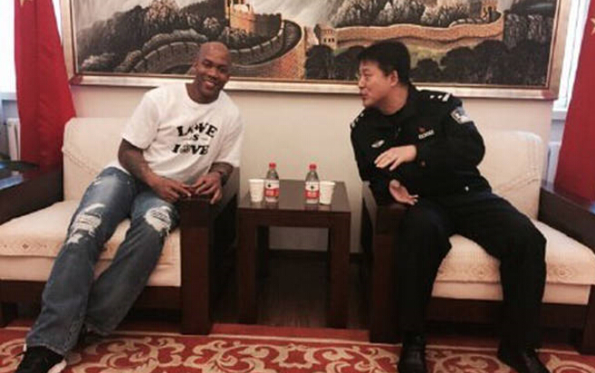 体坛外援第一人!马布里拿绿卡将享北京户口待