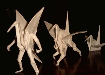 童年千纸鹤华丽进化转身 猥琐纸鹤走红