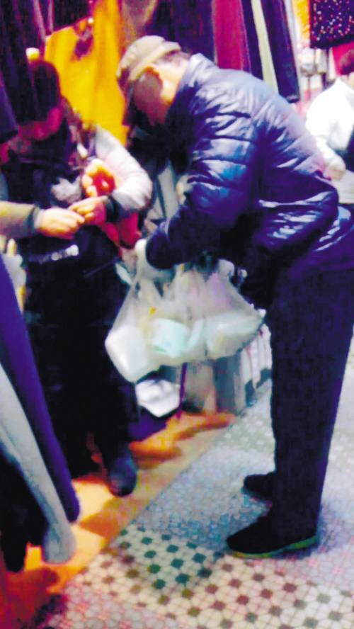 探访沈阳中街小胡同里的快餐平房 卫生极差外