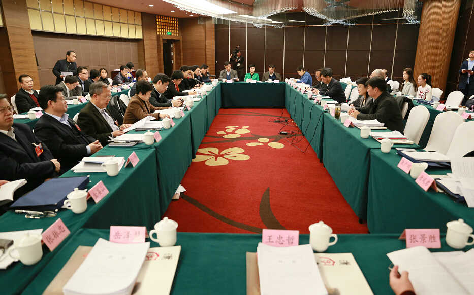 欧委会呼吁国际足联重新选定2022年世界杯承