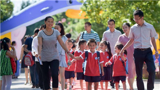 超六成受访者 赞同放宽小学新生入学年龄限制