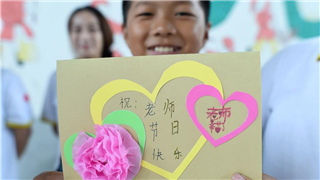 致敬!他们用平凡之举诠释教师二字