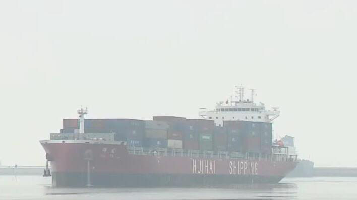 锦州港直达俄罗斯外贸集装箱航线昨天首航