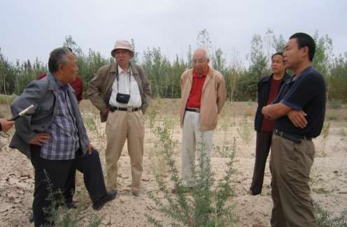 巍巍绿色长城 铸起历史丰碑