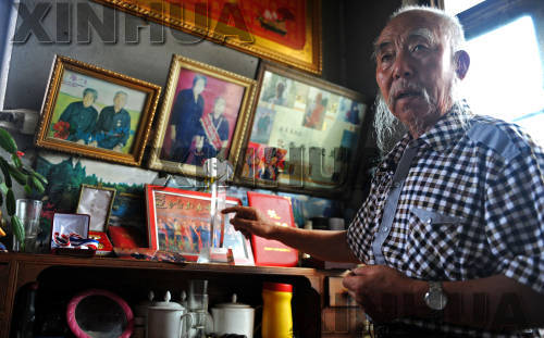 30载沙退林进的守望——记被造林“绑架”半生的屈长友