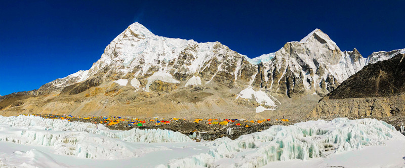 孙义全于4月28日抵达珠峰南坡大本营