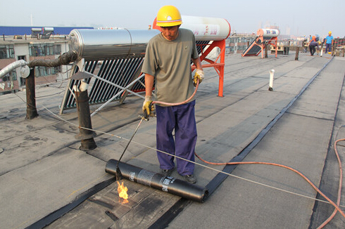以实际行动解决百姓难题